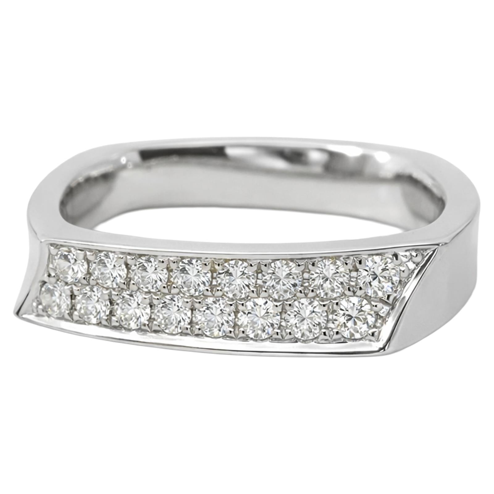 Tapered Diamond Pavé Band