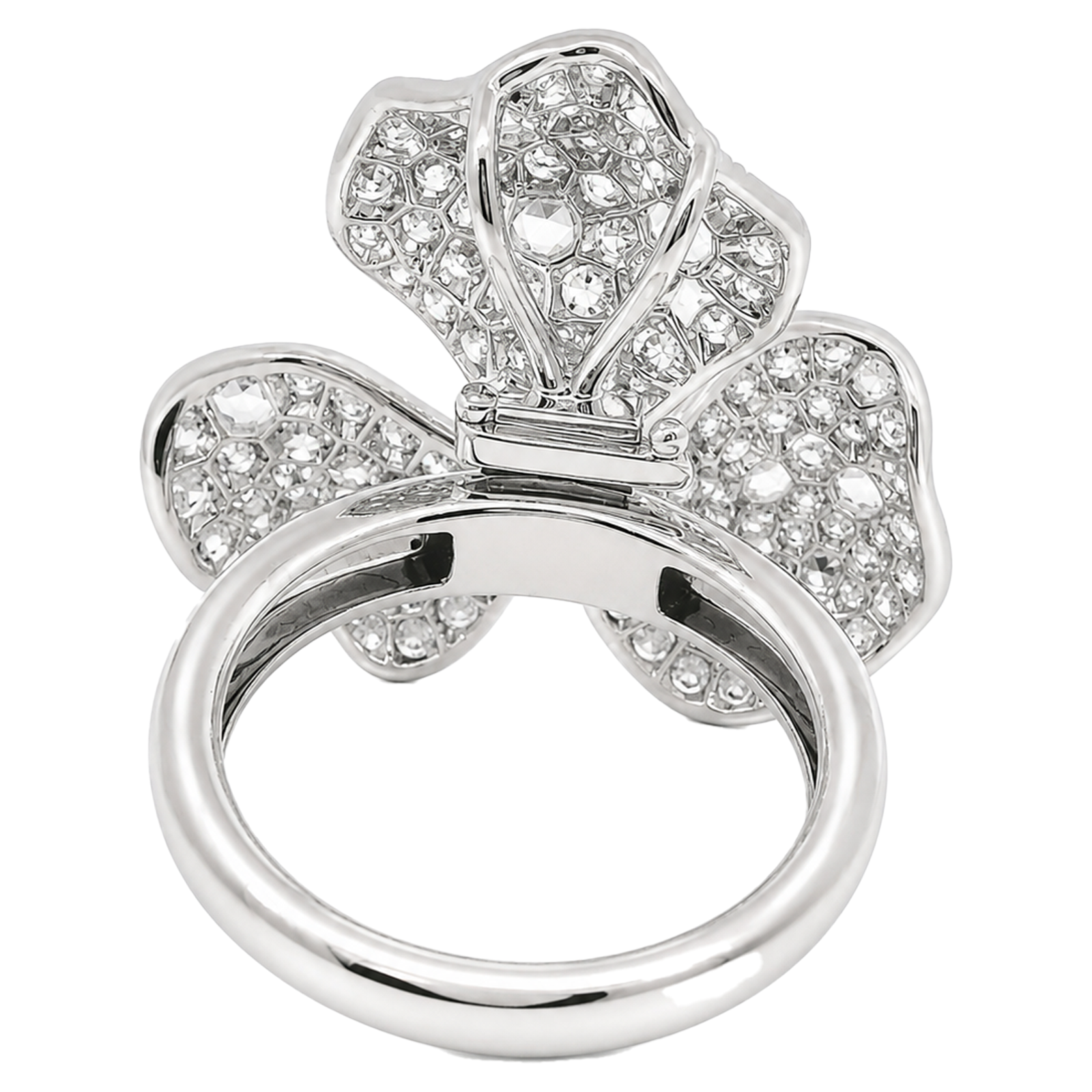 Royal Flora Emerald Ring