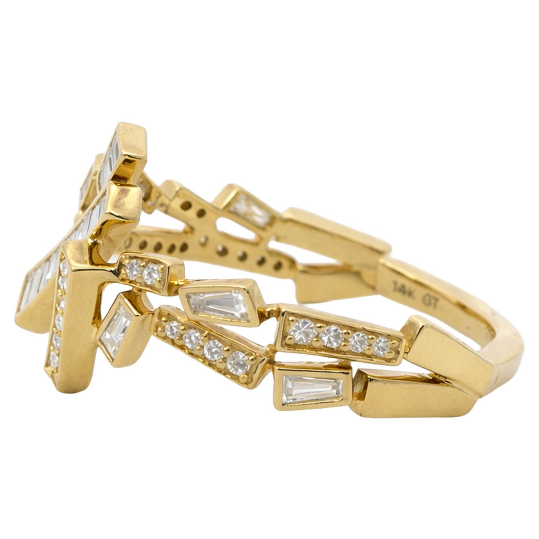 Baguette & Round Diamond Crisscross Ring