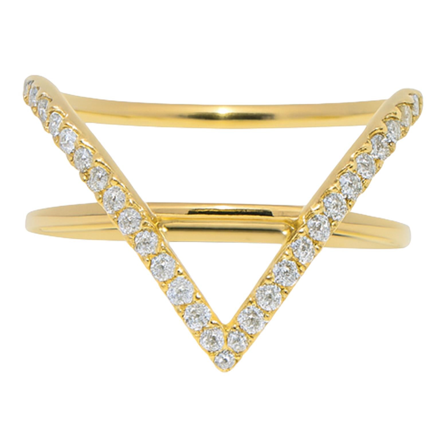 Diamond V Ring