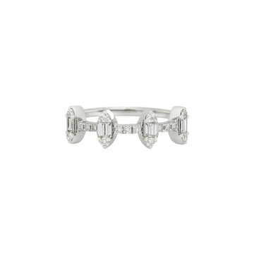 Baguette and Round Diamond Ring