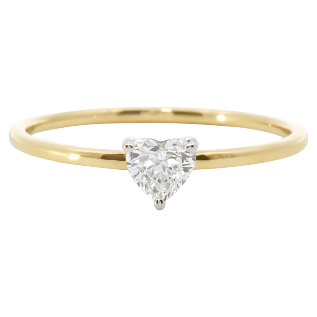 Dainty Heart Diamond Ring