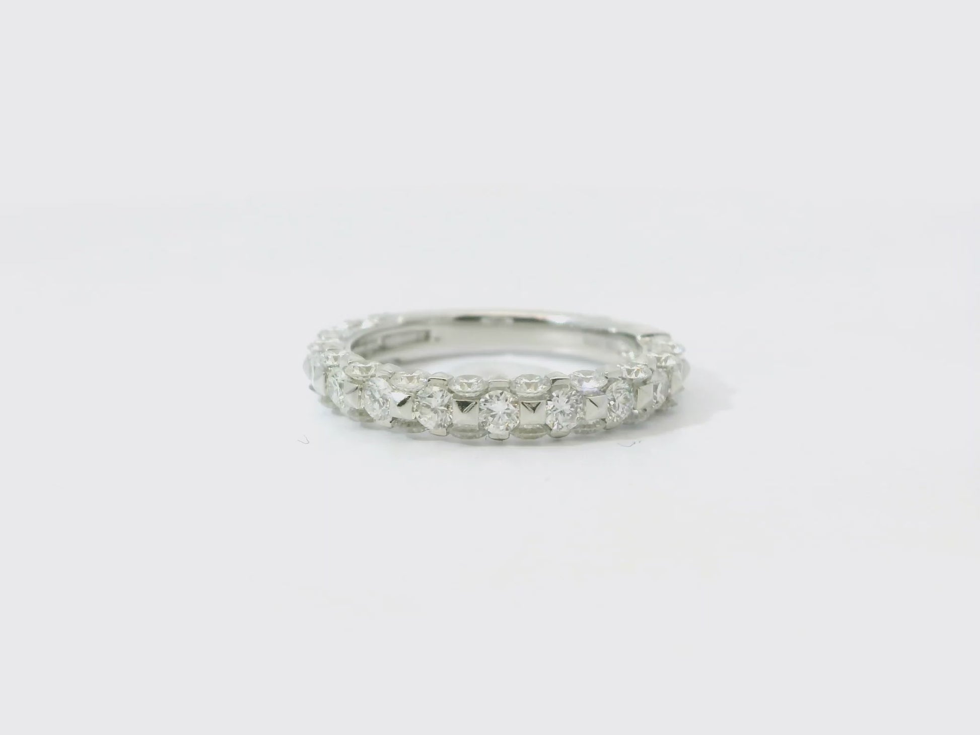Round Diamond Eternity Band